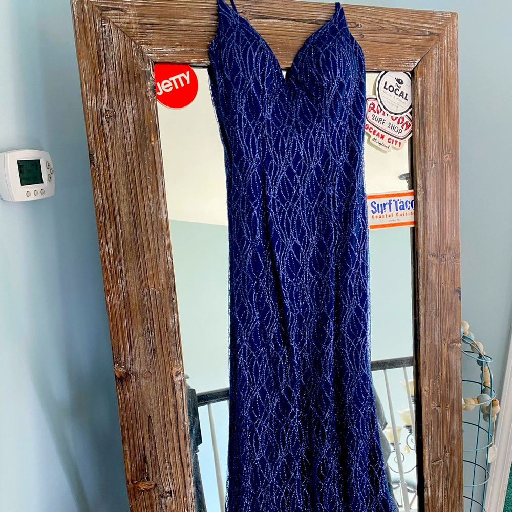 NEVER WORN! 2020 Dress! Navy Blue Form Fitting Prom Dress or Special Occasion